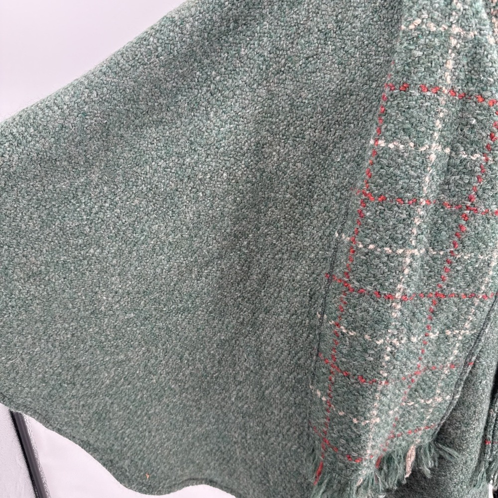 Blarney Woolen Mills Womens Green Wool Blend Scarf Poncho Made In Ireland NEW - Picture 3 of 9